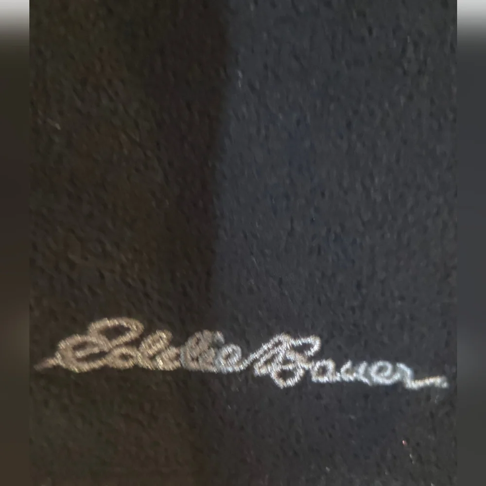 Eddie Bauer - Classic Women's Black 1/4 Zip Long Sleeve Fleece - Picture 3 of 6